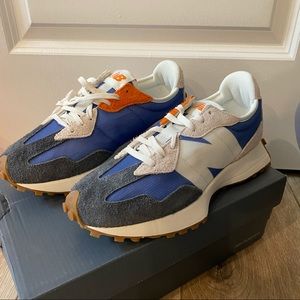 Brand new- New Balance 327